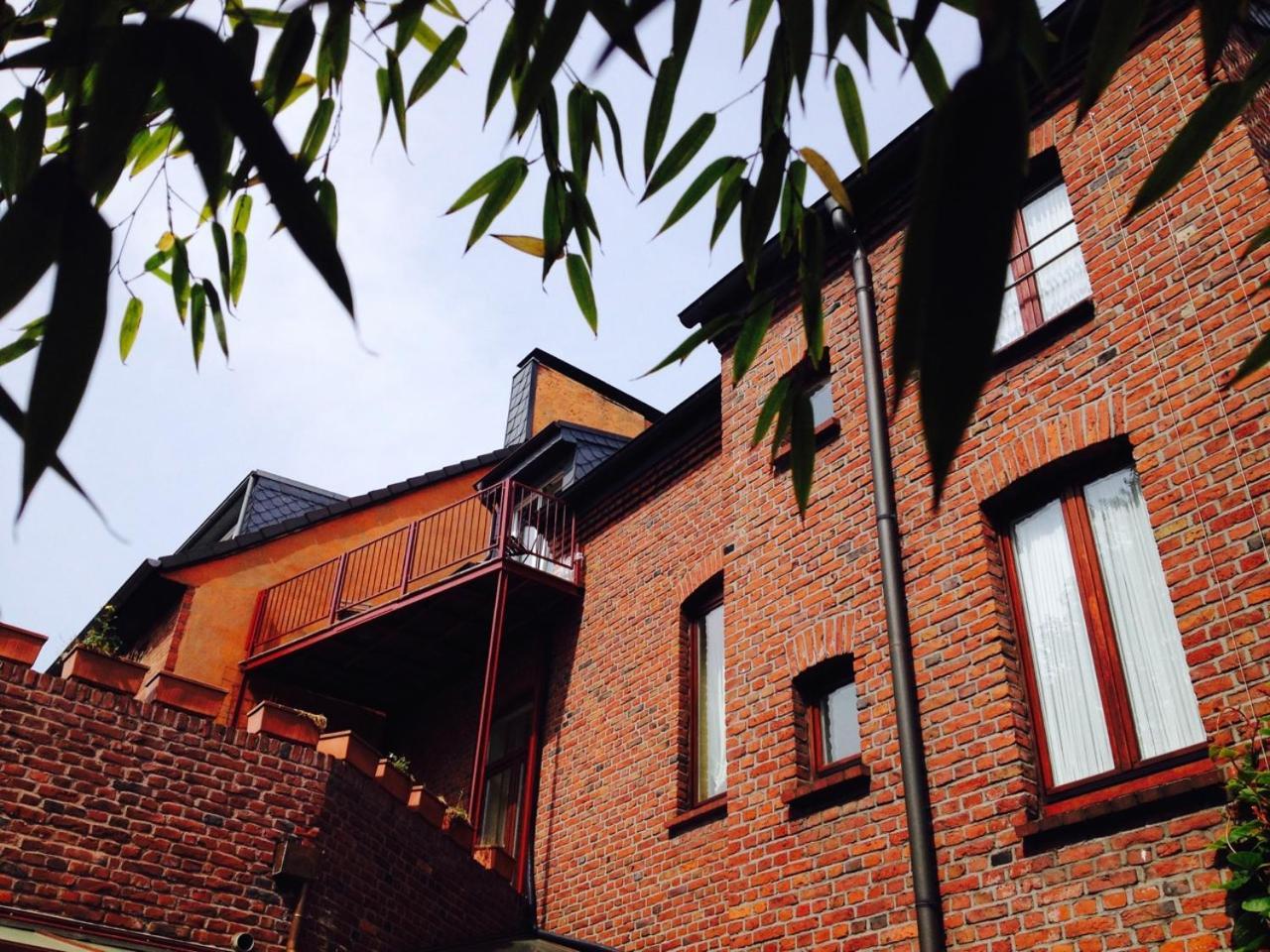 Moderne Studio Apartments Und 4 Zimmer Wohnungen In Oberhausen, Ideal Fuer Geschaeftsreisende Und Monteure Екстер'єр фото