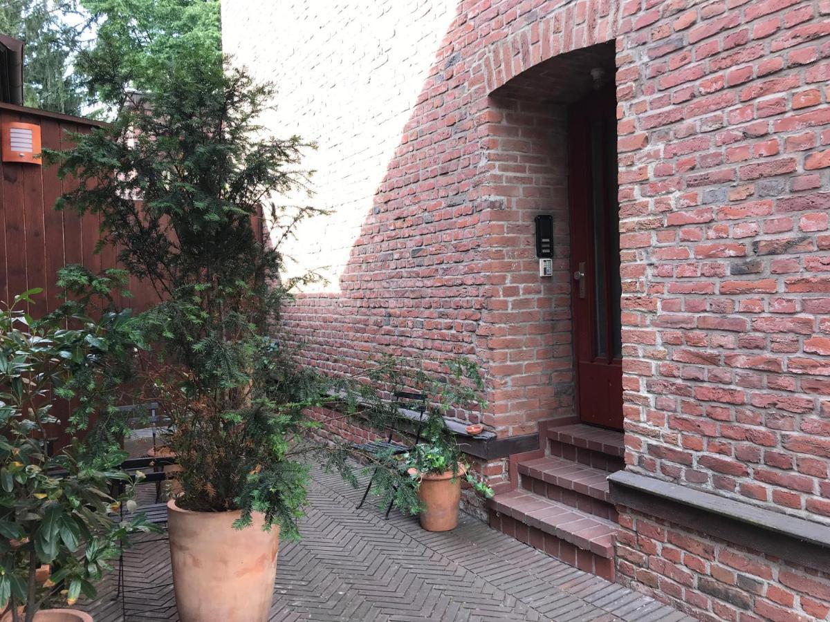Moderne Studio Apartments Und 4 Zimmer Wohnungen In Oberhausen, Ideal Fuer Geschaeftsreisende Und Monteure Екстер'єр фото